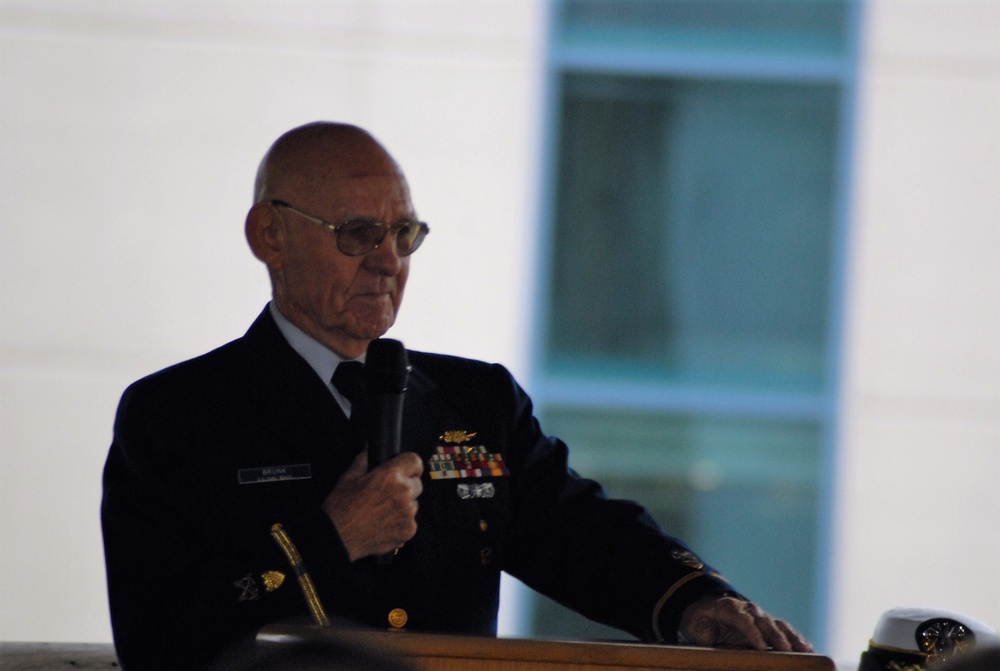 Naval Museum hosts a retirement ceremony