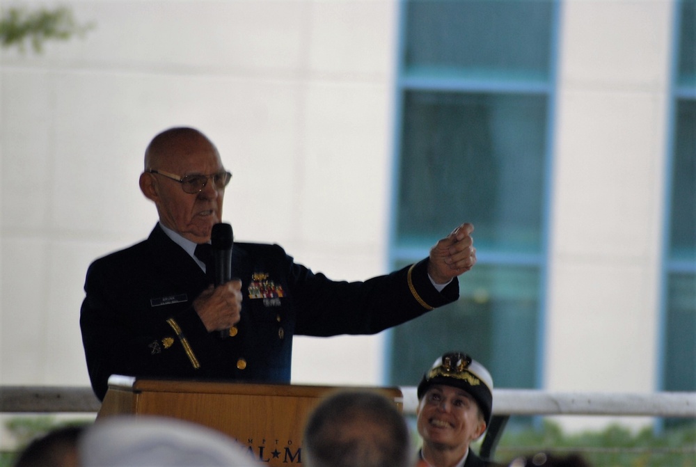 Naval Museum hosts a retirement ceremony