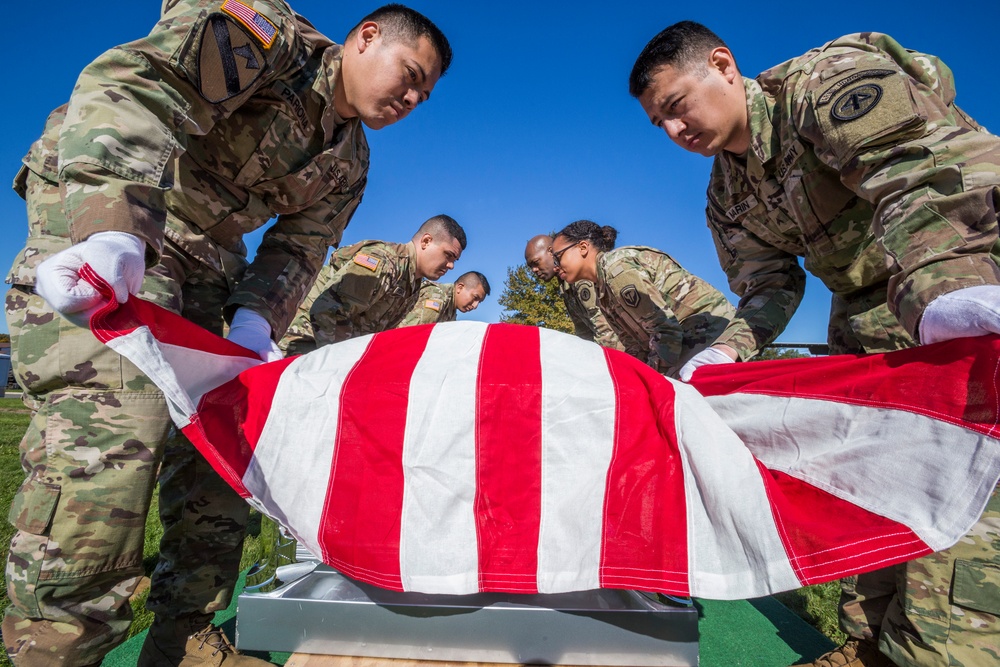 NJNG Honor Guard practices six-Soldier funeral detail