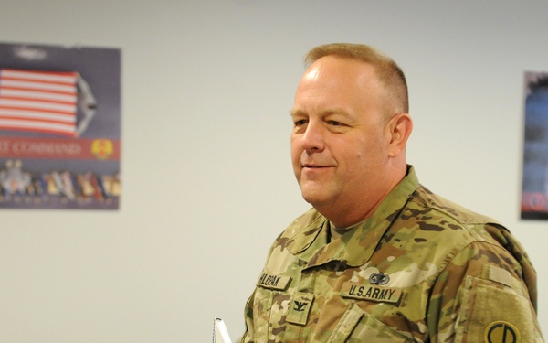 Active component brigade commanders learn Army Reserve processes during multi-compo orientation