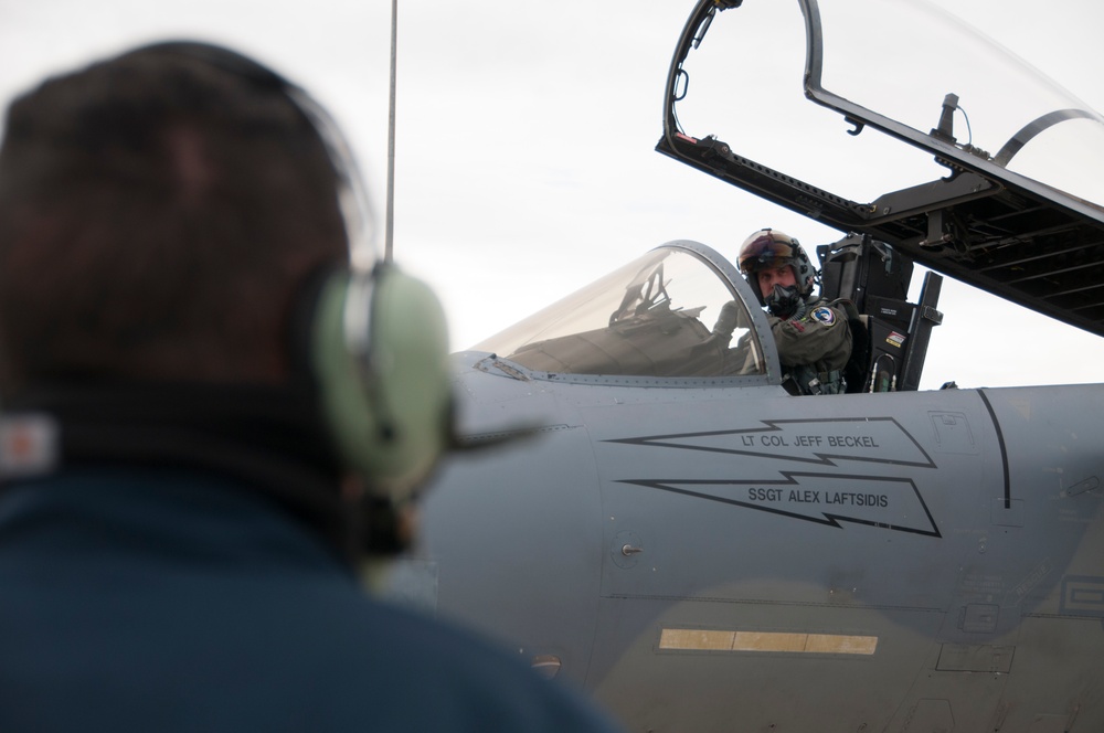 Lieutenant Colonel Jeffrey &quot;Monty&quot; Beckel Completes Fini Flight