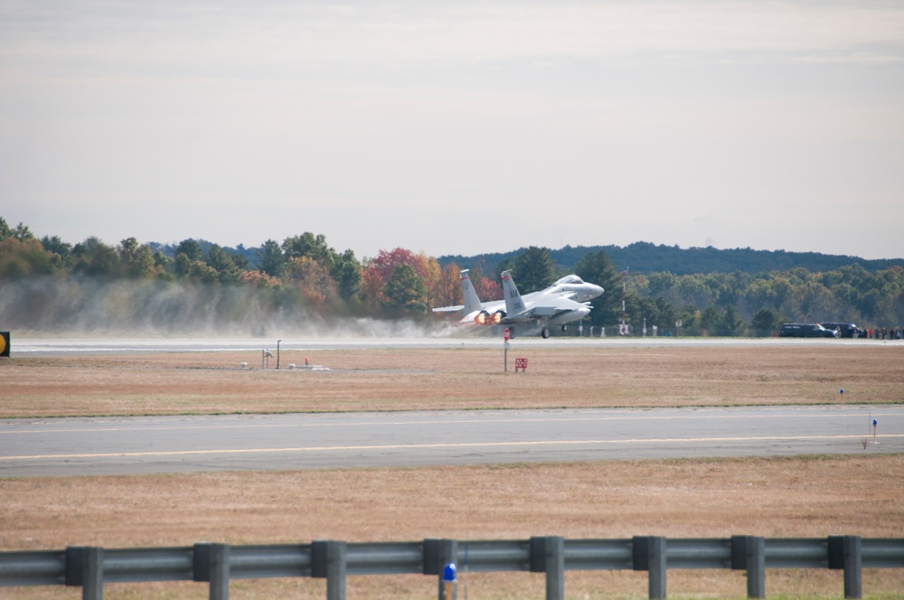 Lieutenant Colonel Jeffrey &quot;Monty&quot; Beckel Completes Fini Flight