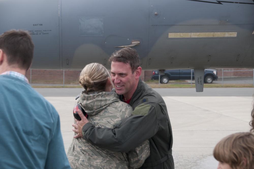 Lieutenant Colonel Jeffrey &quot;Monty&quot; Beckel Completes Fini Flight