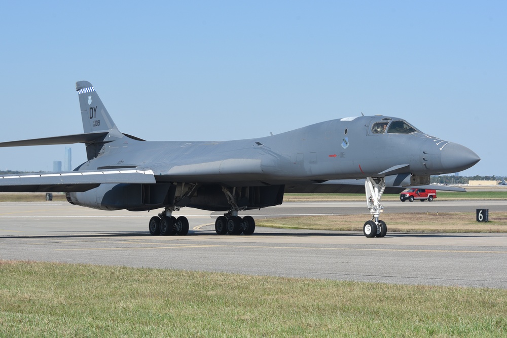 DVIDS - Images - B-1B 86-0109 arrives at Tinker AFB for overhaul after ...