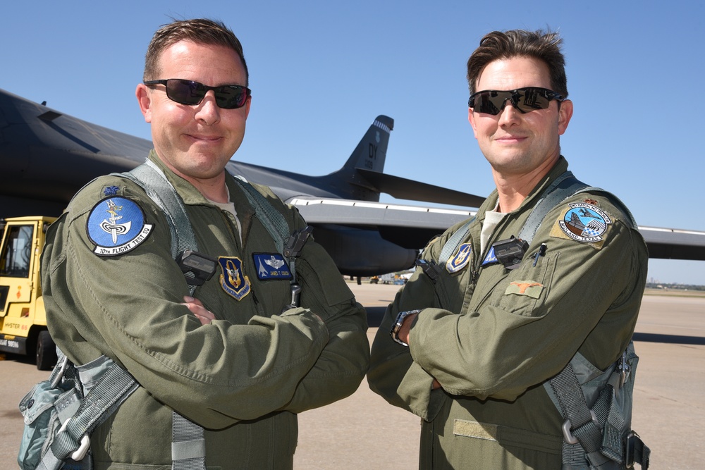 B-1B 86-0109 arrives at Tinker AFB for overhaul after ferry from Midland, Texas