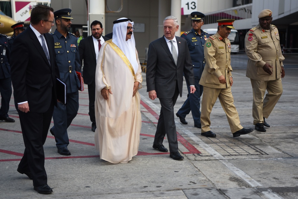 Mattis Arrives In Bahrain for Manama Dialogue