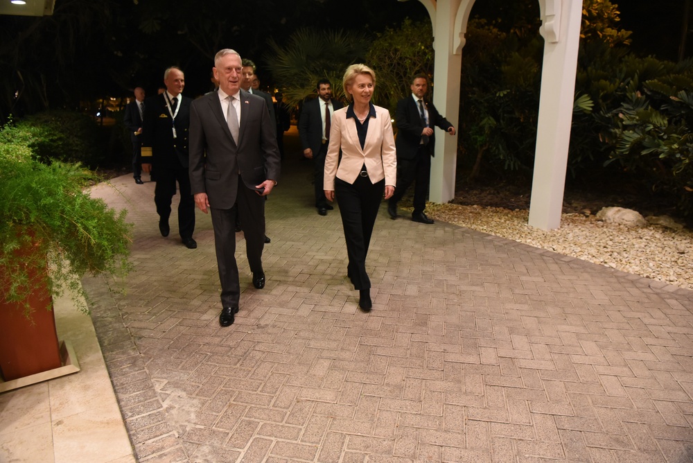 Mattis Meets With German Minister of Defense at Manama Dialogue