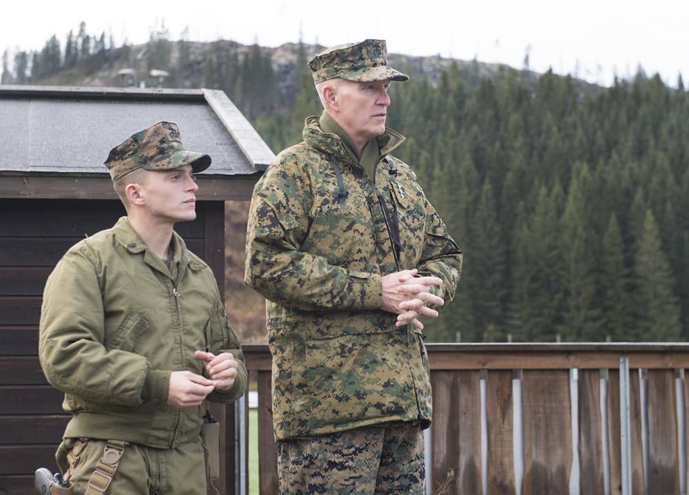 Lt. Gen. Mark A. Brilakis visits Marines during Trident Juncture 18
