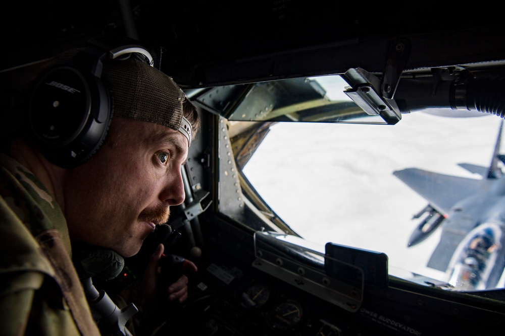 340th EARS supports missions over Iraq