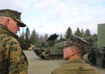 Trident Juncture 18 - Lt. Gen. Mark A. Brilakis visits 2nd MarDiv Marines in Norway