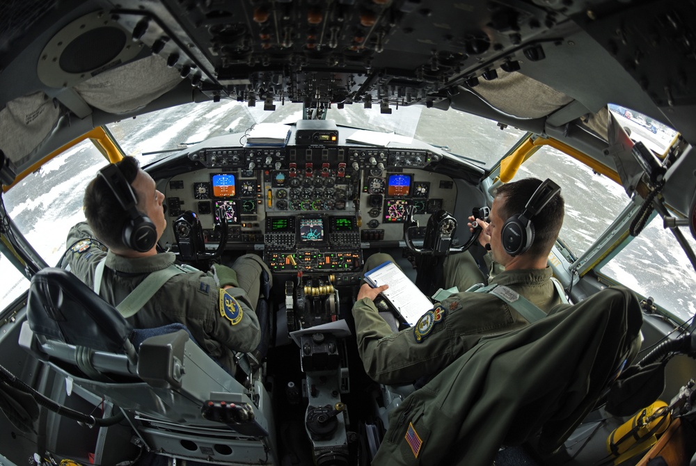 A Bloody Hundredth KC-135 refuels Finnish, Canadian F-18s for Exercise Trident Juncture 18