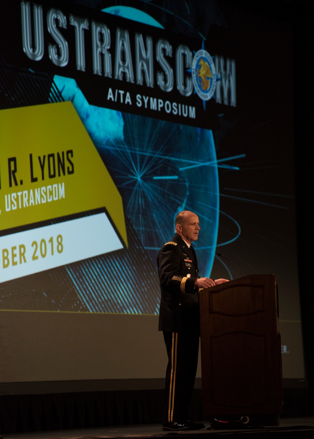 Gen. Lyons address Airmen during the Airlift/Tanker Association Symposium