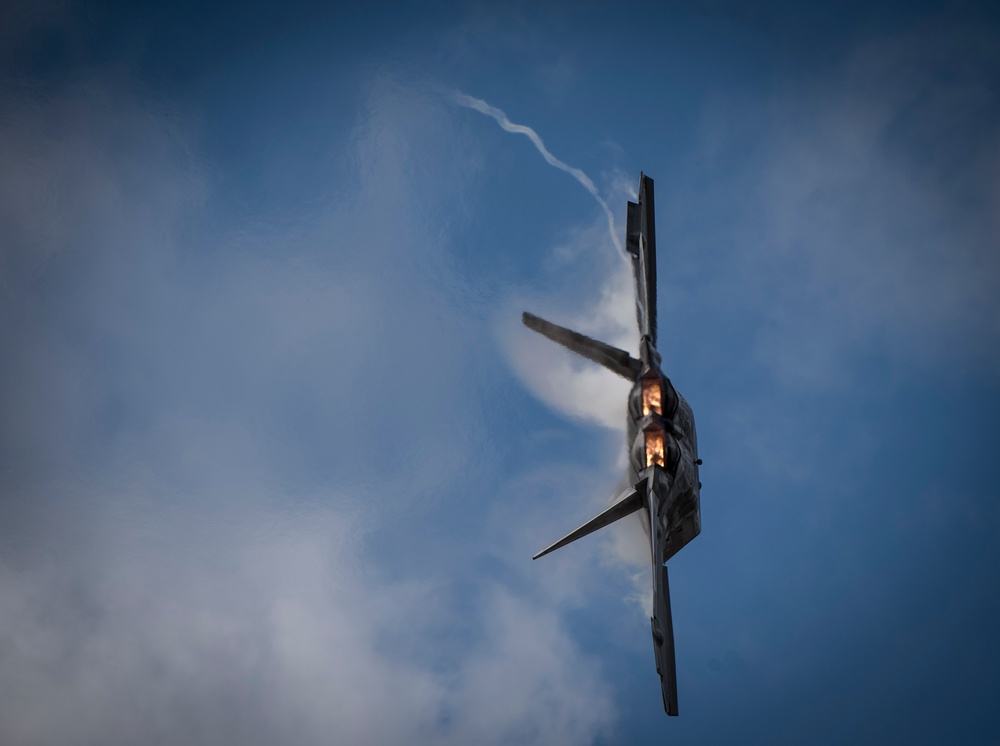 Hurlburt Field hosts aerial demonstration for recent MOH recipient