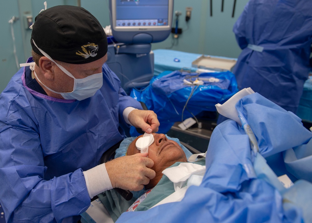 USNS Comfort Surgeons Perform a Cataract Removal Surgery