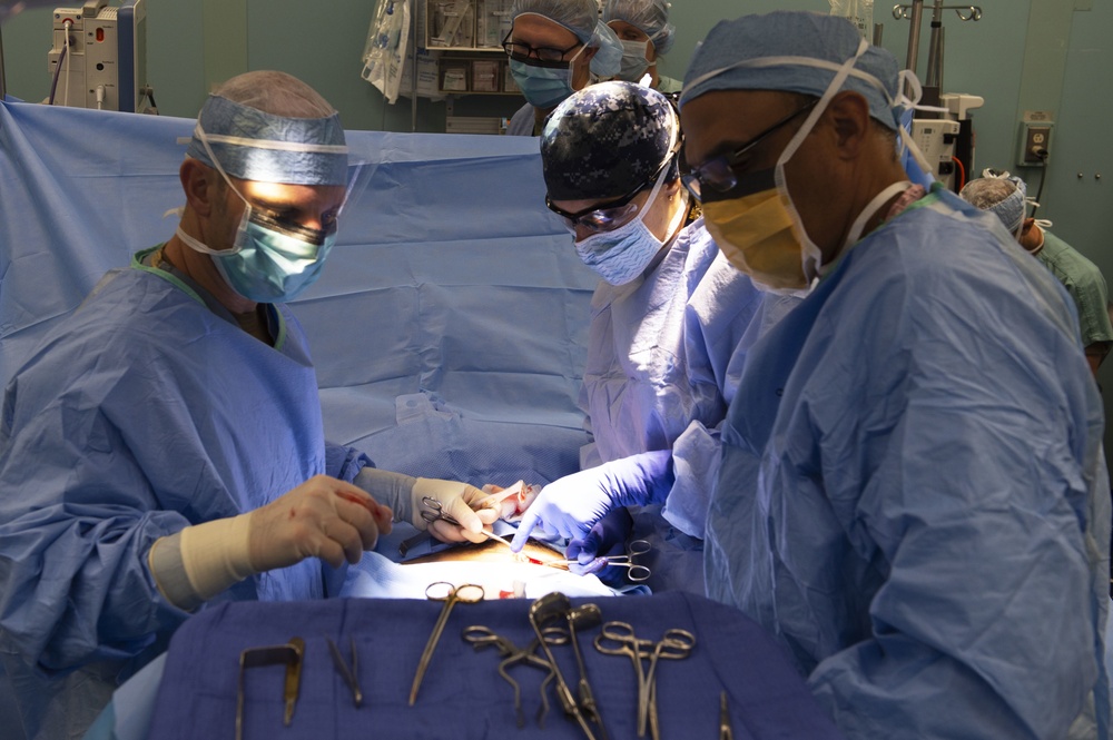 USNS Comfort Surgeons Perform a Hernia Repair