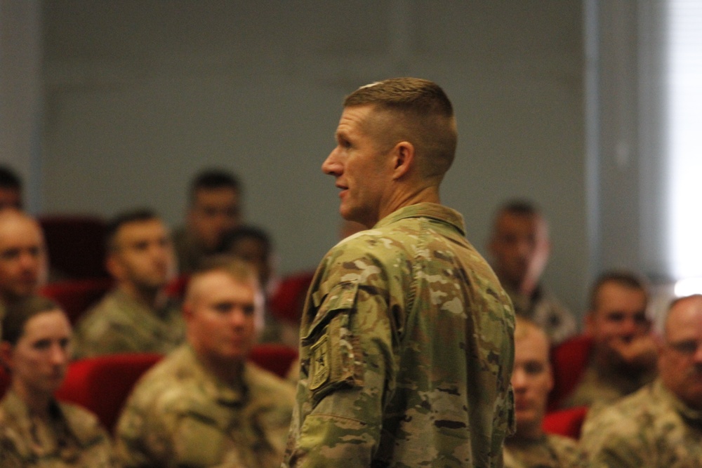 Sergeant Major of the Army visits America’s Thunder