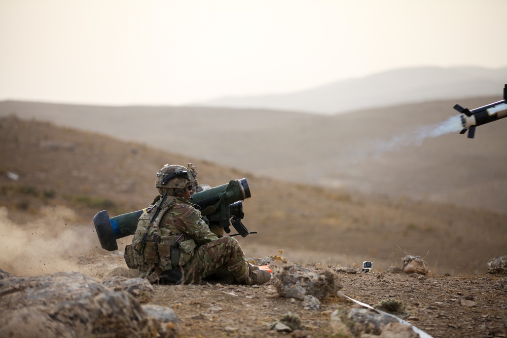 Brave Rifles Troopers conduct Javelin live fire