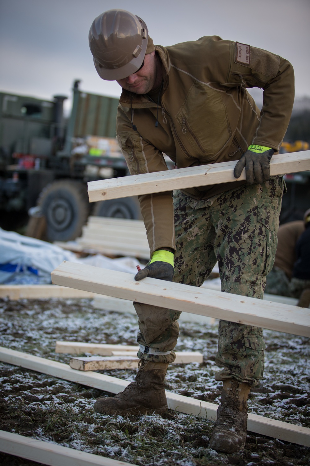 Seabees with 22nd NCR Build Camp Improvements in Voll, Norway