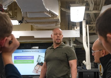 FLEET AND FAMILY SUPPORT CENTER