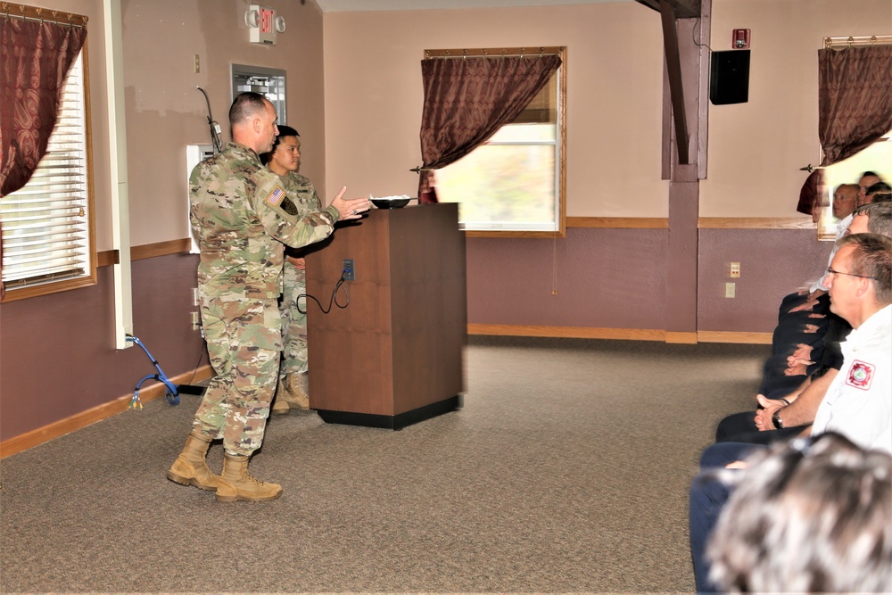 Fort McCoy members presented with 2-star commander's coin during ceremony