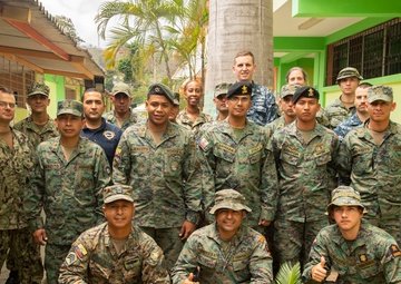 American, Canadian, Ecuadorian Service Members Exchange Techniques for Medicine in a Tactical Environment