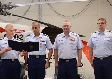 Air Medals presented to Coast Guardsmen at Sector Columbia River