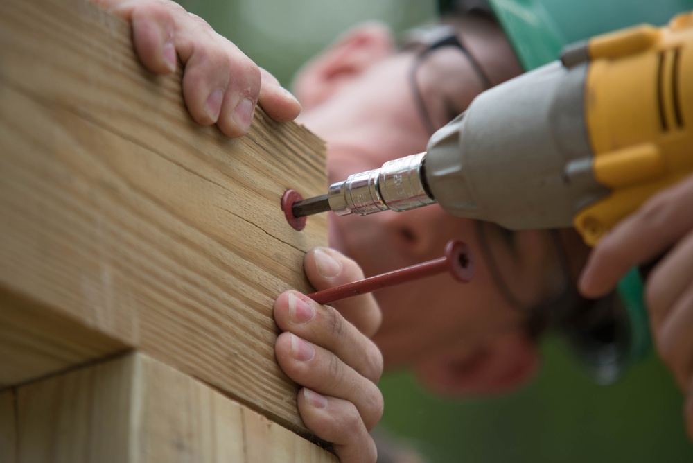 Engineers conduct training in Maine