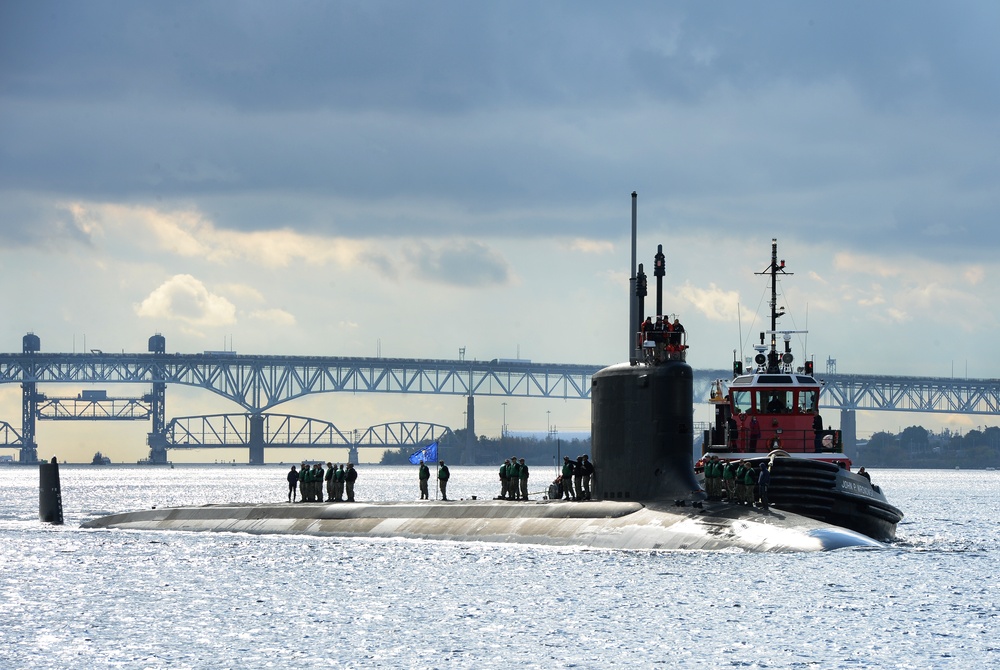 USS Indiana Arrives at New Homeport in Groton