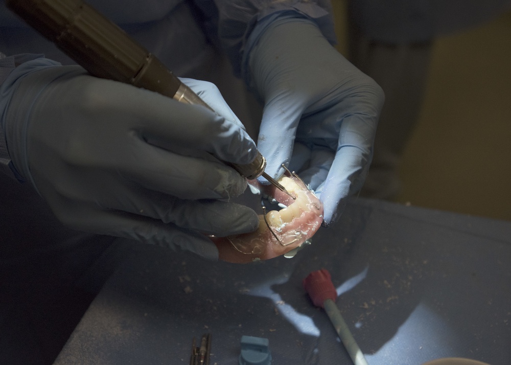 Dental Training Squadron hosts Prosthodontics update course