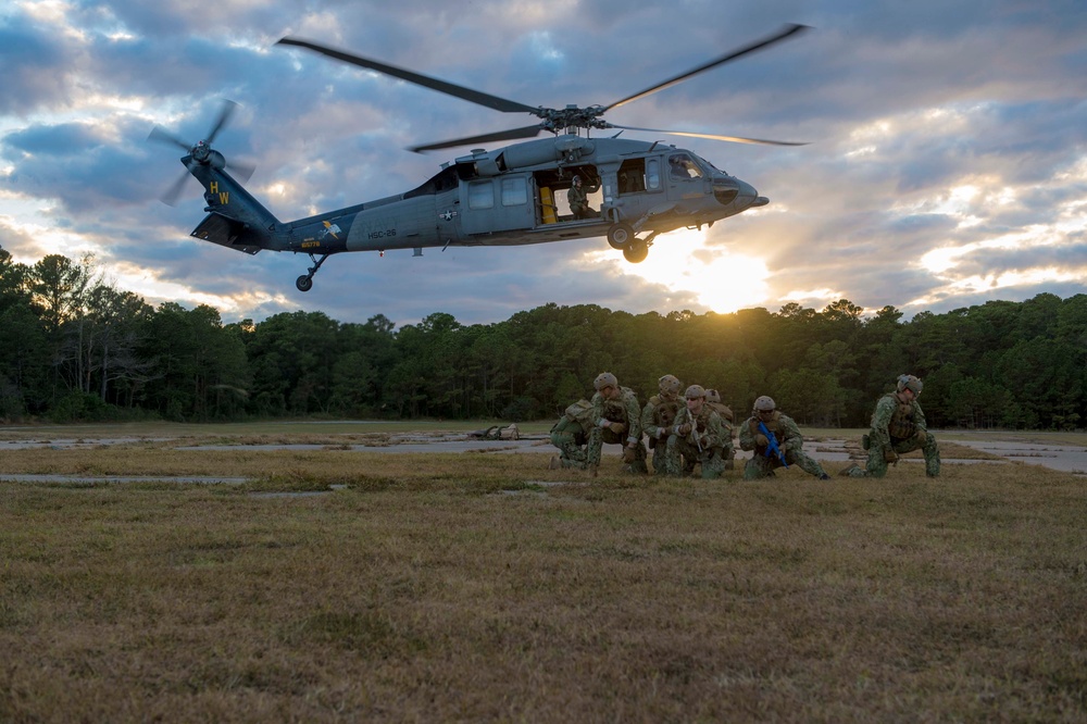 EOD Group 2 Conducts Air Operations Training