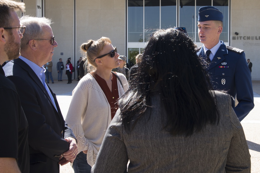 Finish where it starts: Mile High wing wraps up Partners in Leadership program at USAFA