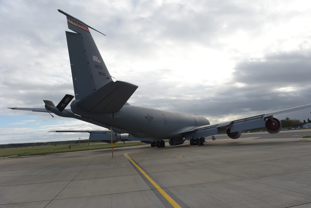 Historical Documentation KC-135 Tail #0113