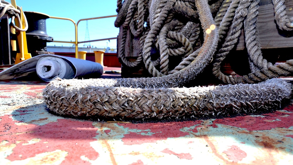 USACE Elizabeth docked to prep for continued labor