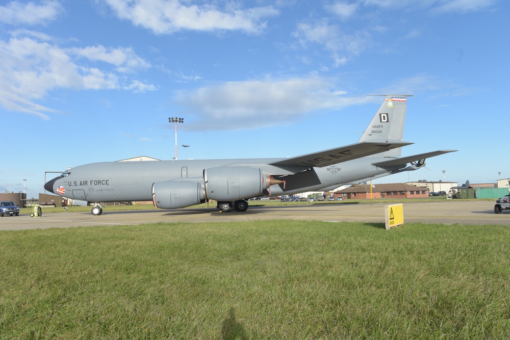 Historical Documentation KC-135 Tail #0324