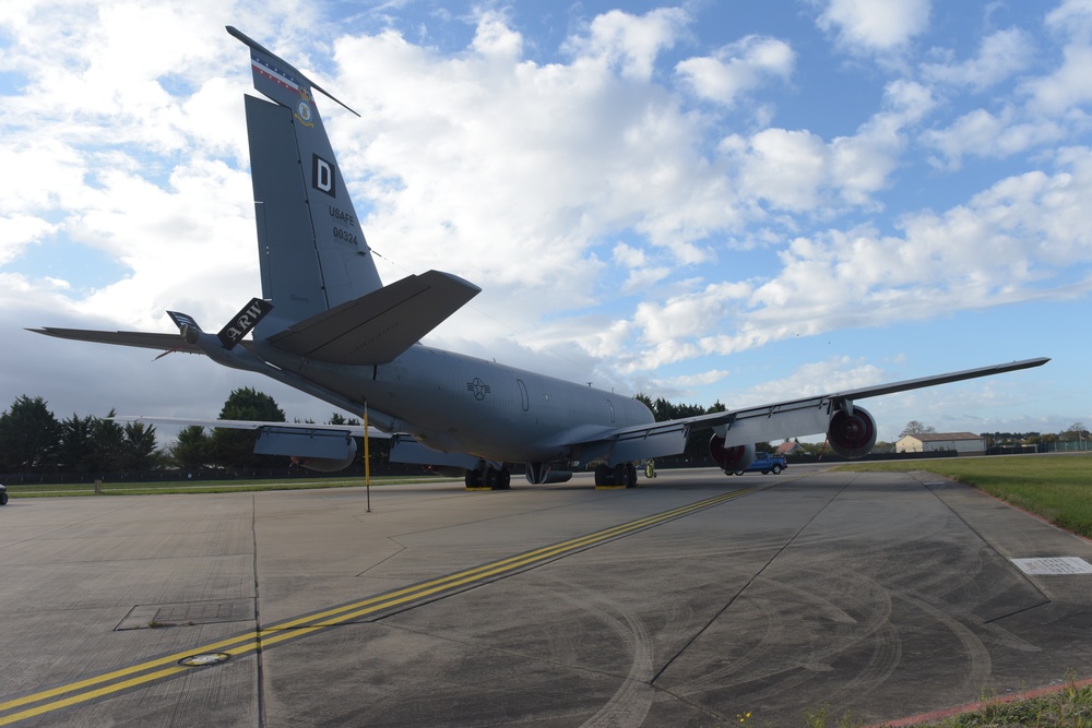 Historical Documentation KC-135 Tail #0324