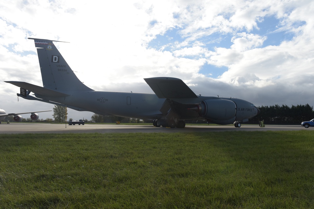 Historical Documentation KC-135 Tail #0324