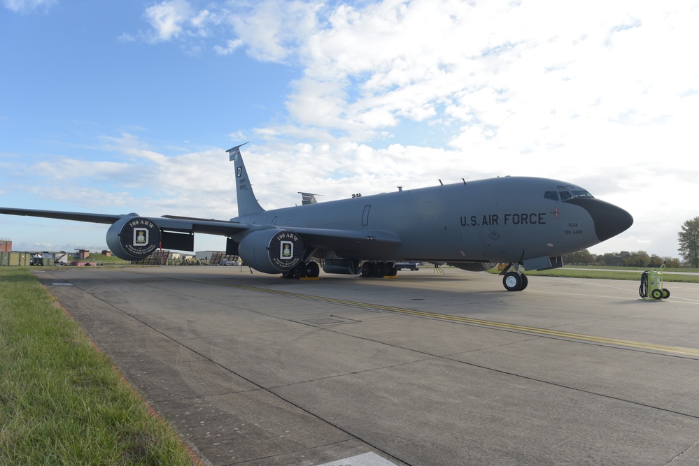 Historical Documentation KC-135 Tail #0324