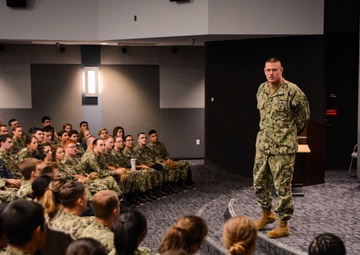 SMWDC Commander visits SWOS San Diego Basic Division Officer Course