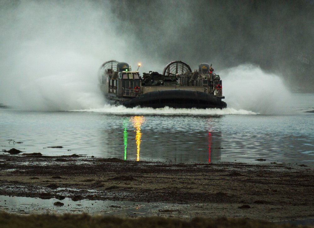 U.S. Marines and Sailors attack the beach during Trident Juncture 2018