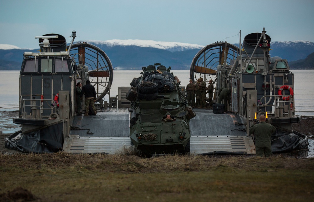 U.S. Marines and Sailors attack the beach during Trident Juncture 2018