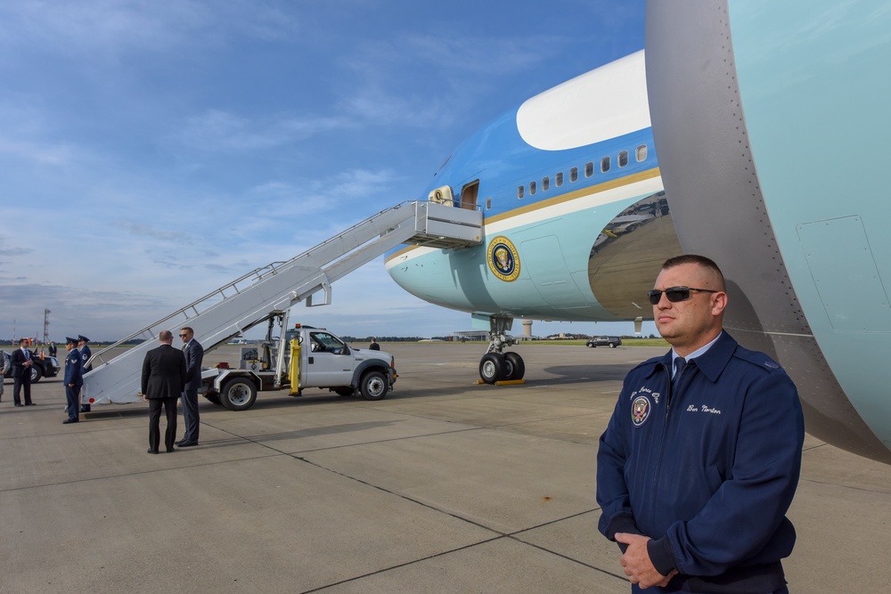 Presidential Airman Stands Guard