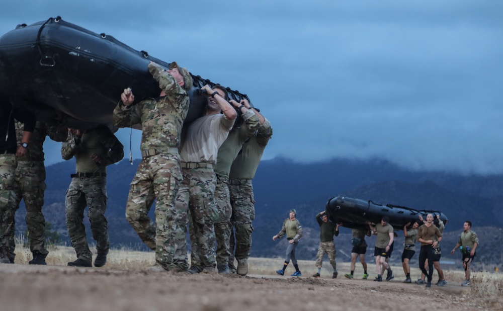10th Group Green Berets compete in team building exercise