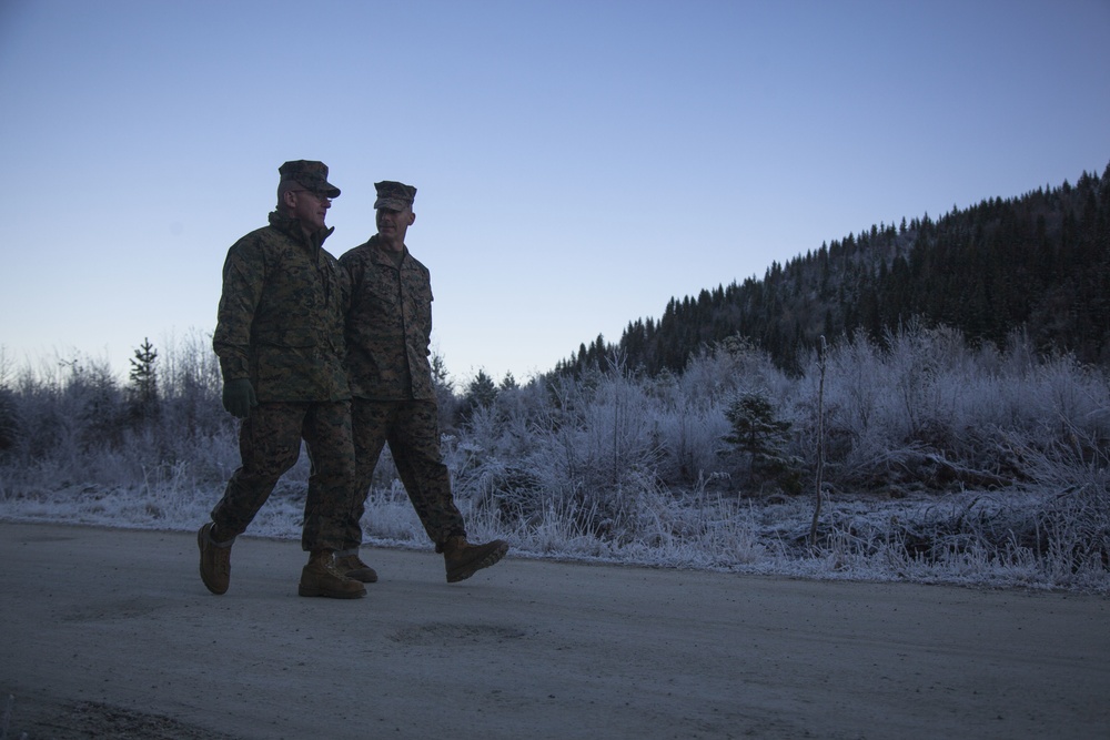 II Marine Expeditionary Force Commanding General visits with Marines of 2nd Marine Logistics Group-Forward in Norway