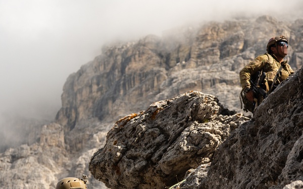 10th SFG(A) conducts mountain warfare training