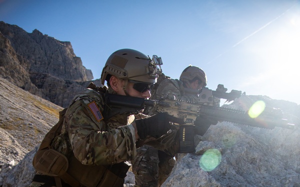 10th SFG(A) conducts mountain warfare training