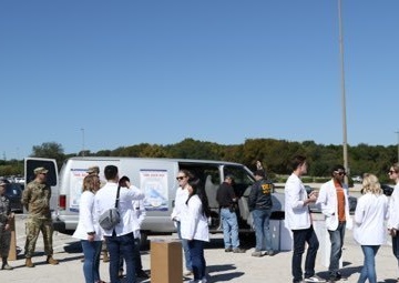 Texas Counterdrug Guardsmen support DEA’s Take Back Day