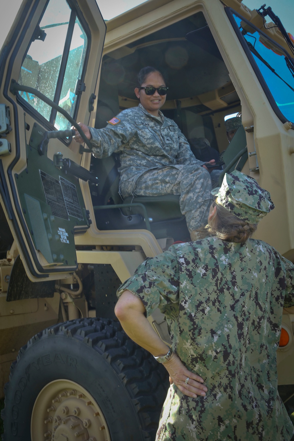 Rear Adm. Chatfield meets with Guam and Saipan Army Naitional Guard