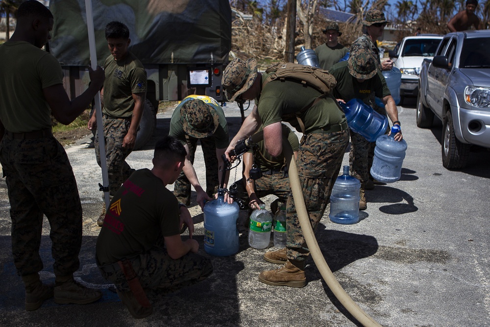 31st MEU, CLB-31 continue Super Typhoon Yutu response