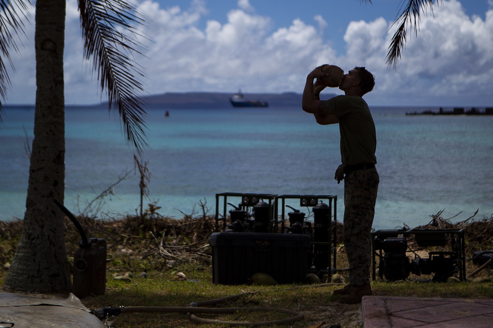 31st MEU, CLB-31 continue Super Typhoon Yutu response