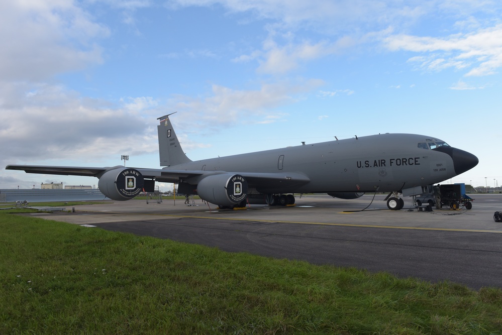 Historical Documentation KC-135 Tail #-0001